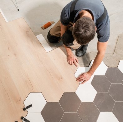 Flooring installation services in La Follette